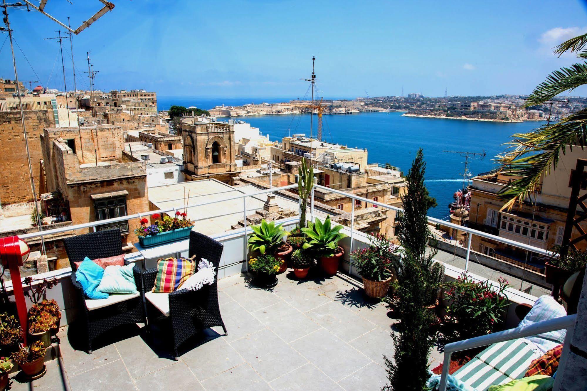 Palazzo Valletta Suites Εξωτερικό φωτογραφία